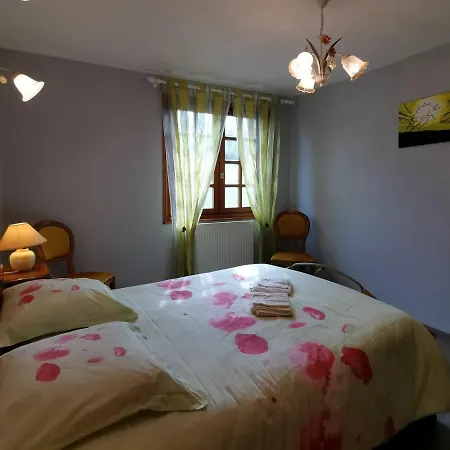 Maison Familiale Au Coeur De La Haute-loire - Randos Et Decouverte Du Puy-en-velay - Fr-1-582-322 Casa de Férias