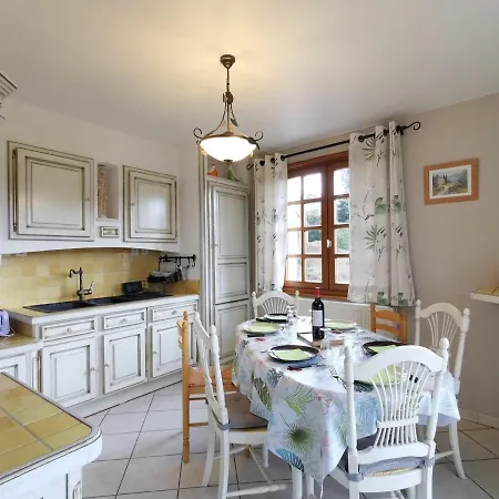 Maison Familiale Au Coeur De La Haute-loire - Randos Et Decouverte Du Puy-en-velay - Fr-1-582-322 *